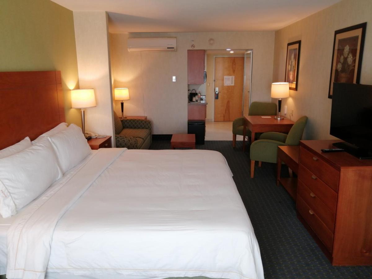 Holiday Inn Express & Suites Toluca Zona Aeropuerto By Ihg Eksteriør bilde