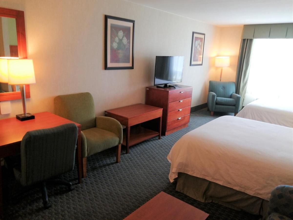 Holiday Inn Express & Suites Toluca Zona Aeropuerto By Ihg Eksteriør bilde