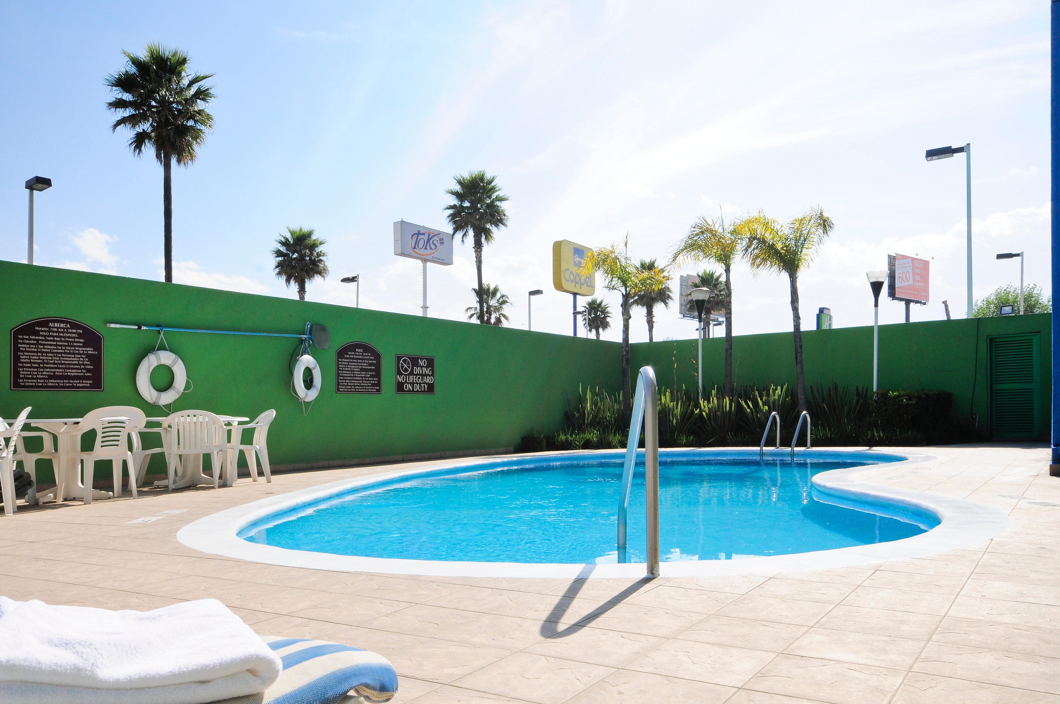 Holiday Inn Express & Suites Toluca Zona Aeropuerto By Ihg Eksteriør bilde