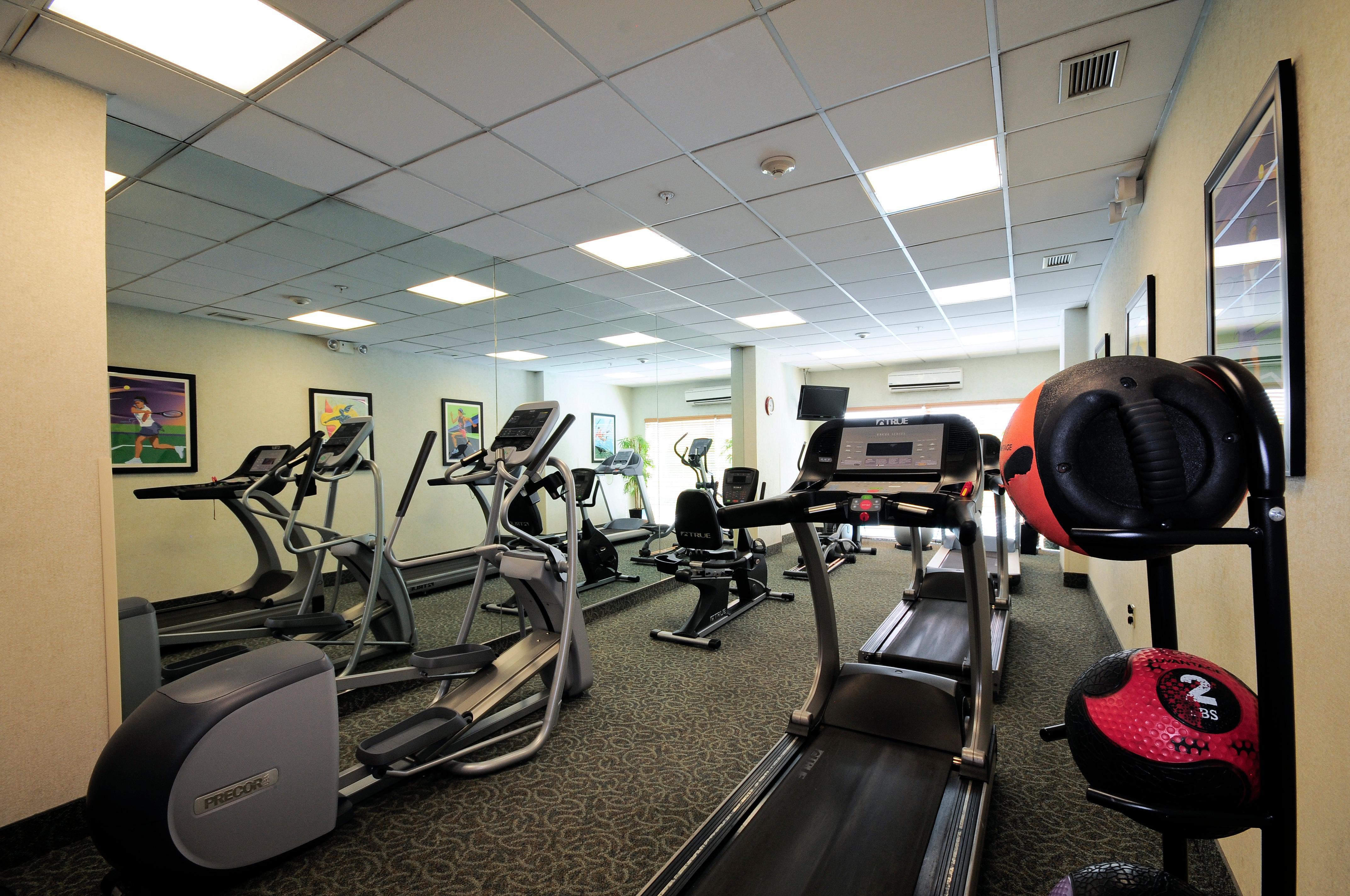 Holiday Inn Express & Suites Toluca Zona Aeropuerto By Ihg Eksteriør bilde