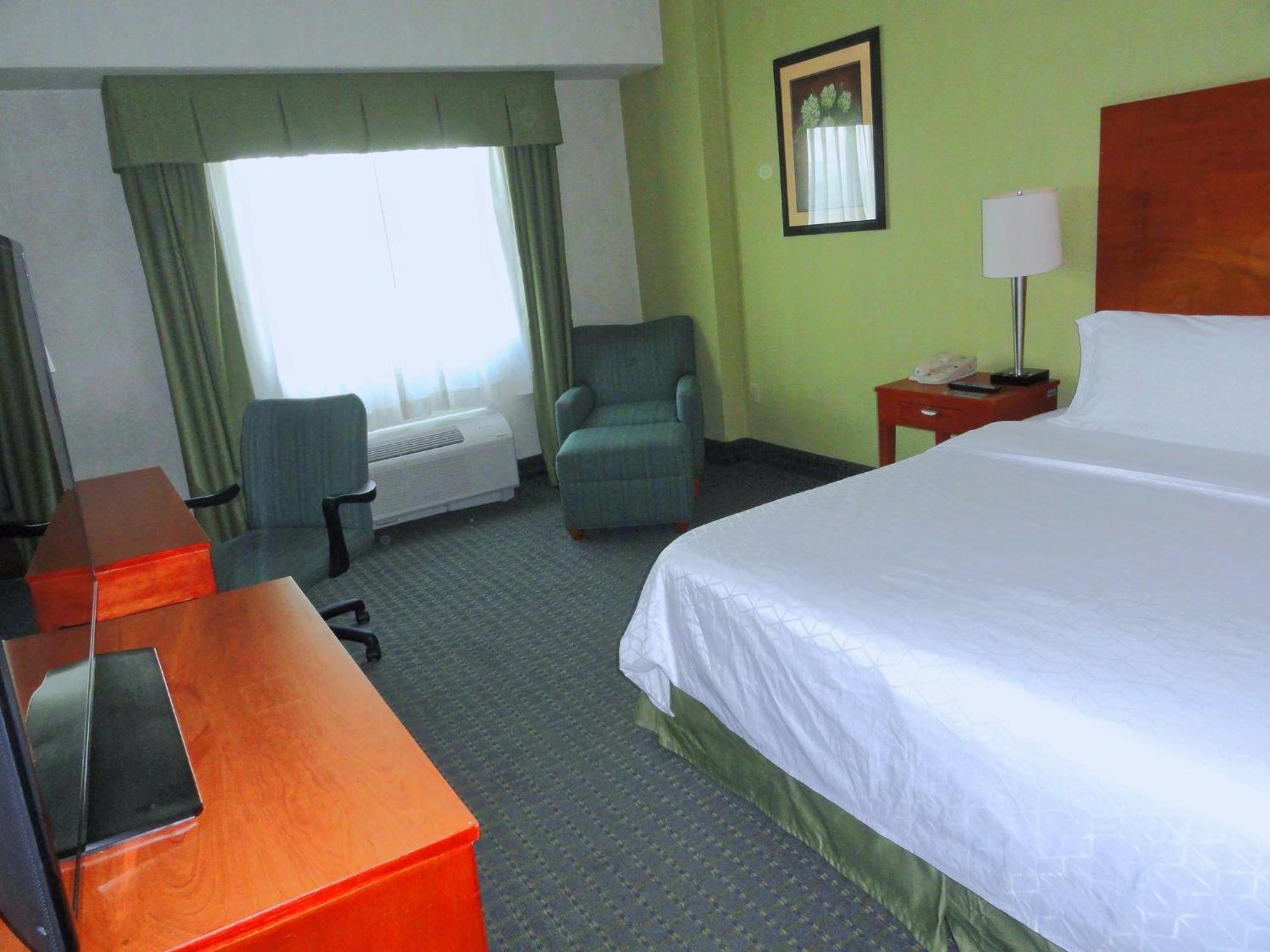 Holiday Inn Express & Suites Toluca Zona Aeropuerto By Ihg Eksteriør bilde